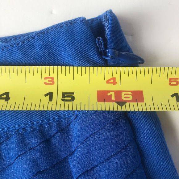 Twelve By Twelve Embellished Mini Skirt Blue Medium - Picture 9 of 12